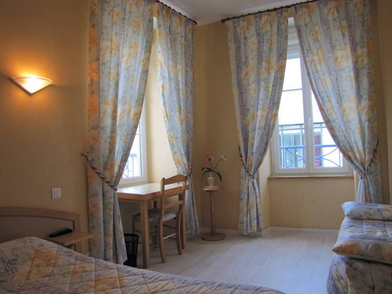 Hotel La Renaissance Cherbourg-en-Cotentin Exterior photo